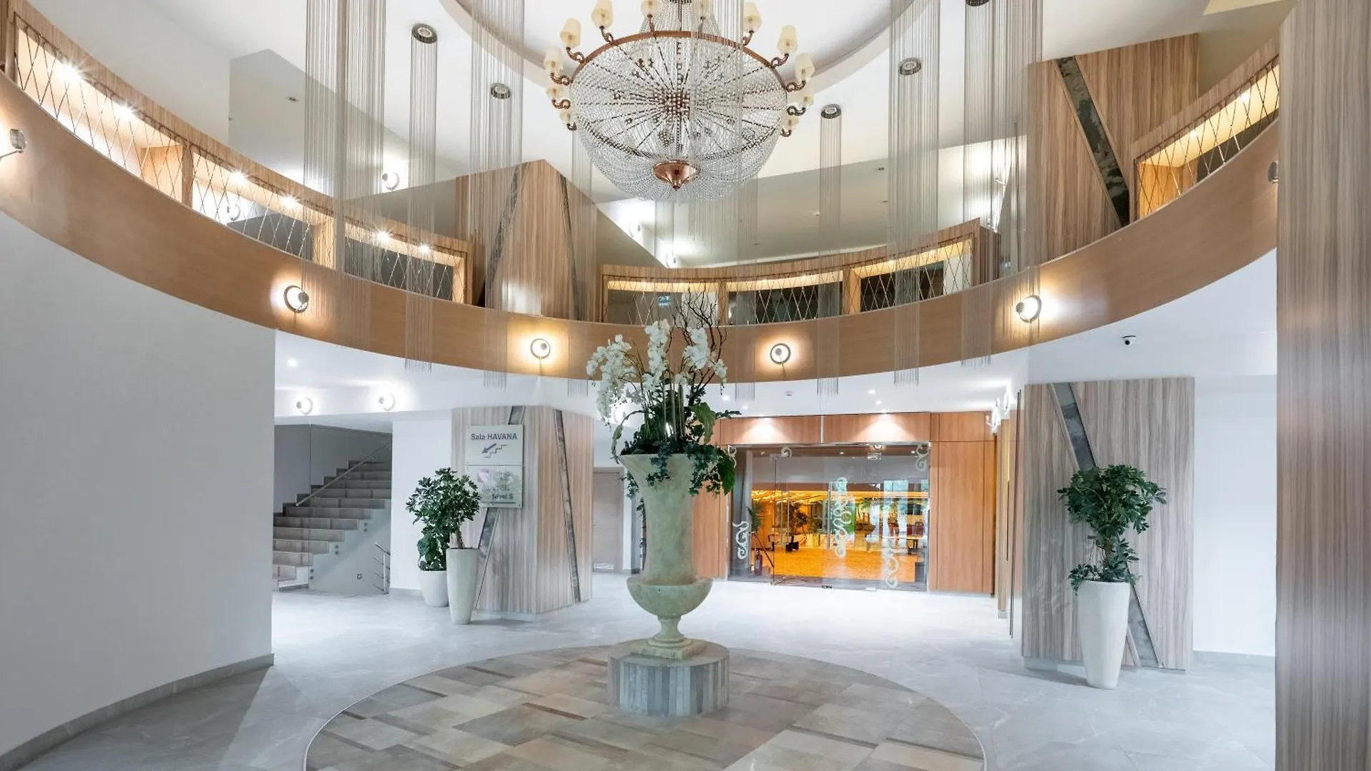 Charlotte Grand Bucharest Lejlighed